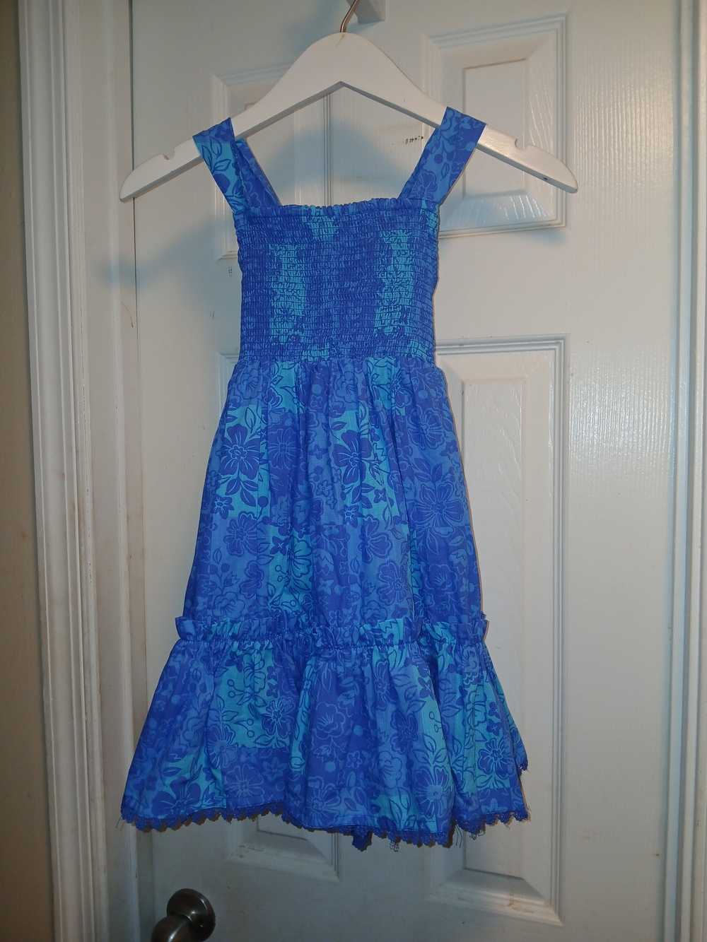 Etta Vee Girls' Blue Floral Smocked Cotton Sundress with Wide Straps Sz 6 Yrs